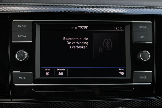 Volkswagen Polo 1.0 TSI Life | Adaptive Cruise | 15 Inch lichtmetaal | Apple Carplay/Android Auto | Virtual Cockpit | Parkeersensoren Rondom