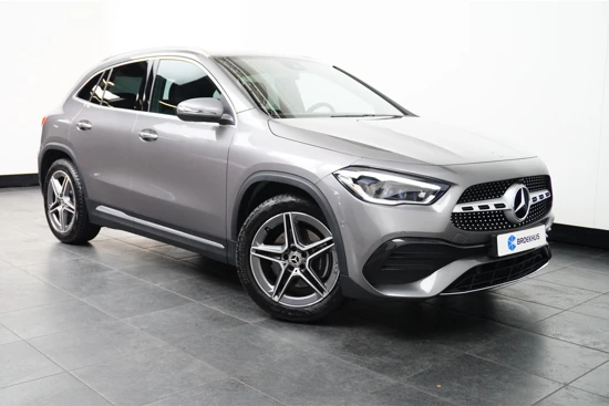 Mercedes-Benz GLA 200 AMG Line | Navigatie | Comfortstoelen | Elektr. Achterklep | Stoelverwarming | Sfeerverlichting | Achteruitrijcamera | !!