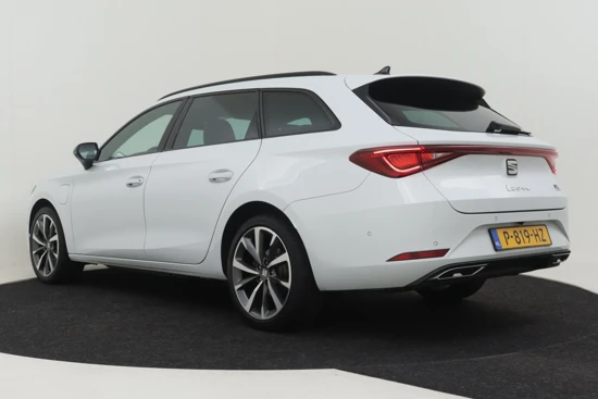 SEAT Leon Sportstourer 1.4 TSI eHybrid PHEV 204PK FR | Achteruitrijcamera | Adaptieve Cruise Control | Stoel + Stuurverwarming | App-Connect | DAB | Na