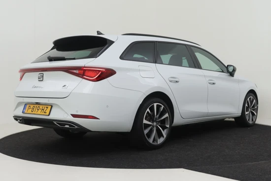 SEAT Leon Sportstourer 1.4 TSI eHybrid PHEV 204PK FR | Achteruitrijcamera | Adaptieve Cruise Control | Stoel + Stuurverwarming | App-Connect | DAB | Na