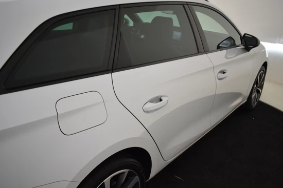 SEAT Leon Sportstourer 1.4 TSI eHybrid PHEV 204PK FR | Achteruitrijcamera | Adaptieve Cruise Control | Stoel + Stuurverwarming | App-Connect | DAB | Na