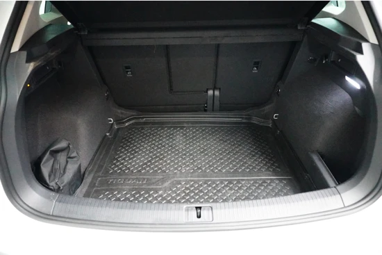 Volkswagen Tiguan 1.5 TSI 150PK DSG Life |Ergo Stoelen| Trekhaak| Camera| Stoelverwarming| App|