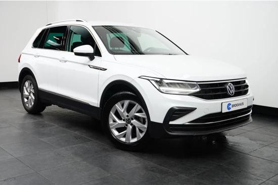 Volkswagen Tiguan 1.5 TSI 150PK DSG Life |Ergo Stoelen| Trekhaak| Camera| Stoelverwarming| App|