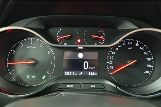 Opel Crossland X 1.2 Turbo Innovation | Dealer Onderhouden! | 1e Eigenaar! | AGR | Camera | Clima | LED | Navi | Keyless | Cruise | Parkeersensor