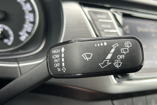 Škoda Fabia Combi 1.0 75 pk Clever | Navigatie | Soelverwarming | Cruise Control |