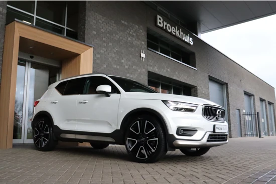 Volvo XC40 T5 Recharge Inscription | Uniek en Full option! | Bruin/Rood Leder | 360° Camera | Schuifdak | Harman Kardon | Stoelverwarming v