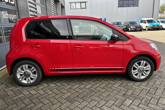 Volkswagen up! 1.0 60 pk BMT up! beats | Airco | Cruise Control | Voorstoel verwarmd |