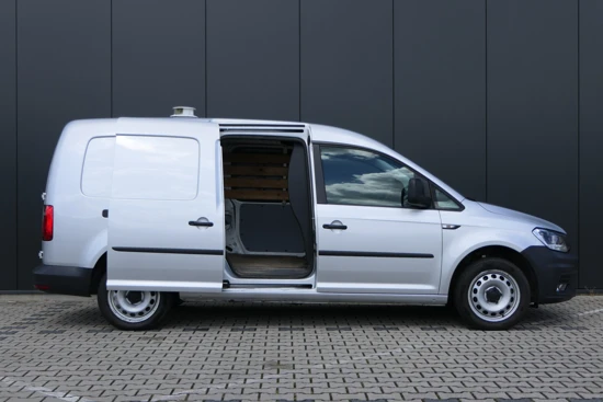 Volkswagen Caddy Maxi 2.0 TDI Lengte 2 150pk! Navigatie | Parkeersensoren | Bluetooth | Voorruitverwarming