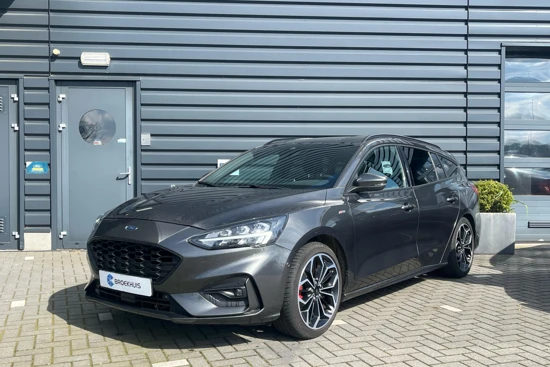 Ford Focus Wagon 1.0 EcoB. 125pk ST Line Navi | B&O | Adapt. Cruise | Trekhaak | LED | 18''