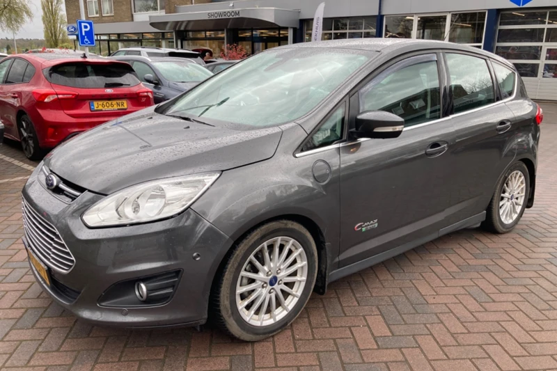 Ford C-MAX 2.0PHEV TITANIUM PLUS | VOL! | PANO DAK | LEDER | PAK SENSOR V+A | 17'' LMV | ORIGINEEL NL | STOELVERWARMING |