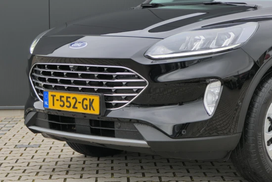 Ford Kuga 2.5 Hybrid Titanium | Adaptive Cruise | Winterpack | DAB | BLIS | Privacy Glass