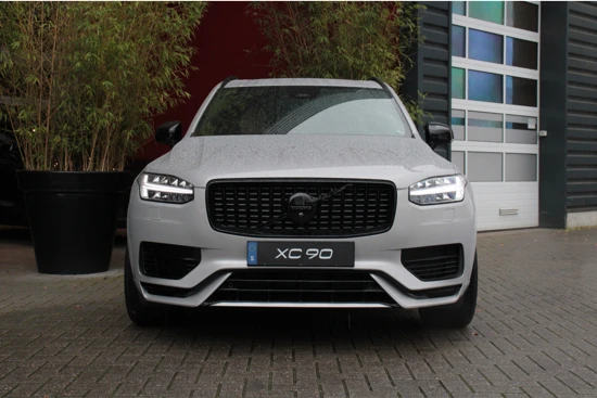 Volvo XC90 T8 Recharge 455pk AWD Ultimate Dark HEICO SPORTIV | Full Option | Luchtvering | Bowers&Wilkins | Trekhaak | Massage | Schuifdak