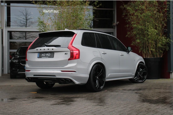 Volvo XC90 T8 Recharge 455pk AWD Ultimate Dark HEICO SPORTIV | Full Option | Luchtvering | Bowers&Wilkins | Trekhaak | Massage | Schuifdak