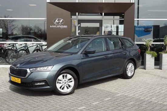 Škoda Octavia Combi 1.0 e-TSI Business Edition | AUTOMAAT | NAVIGATIE | PARKEERSENSOREN | CLIMATE CONTROL | ALL-SEASON-BANDEN