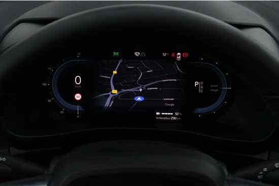 Volvo XC40 Recharge Core 70 kWh | Trekhaak | Achteruitrijcamera | Cruise Control | Stuur- en stoelverwarming | DAB-radio | LED-verlichting