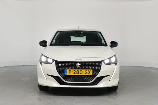 Peugeot 208 1.2 PureTech Allure Pack Automaat | LED | Clima | Trekhaak | Camera | Stoelverwarming | Cruise Adaptive | Keyless | DAB+