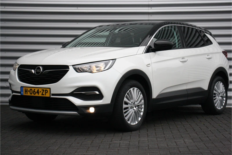 Opel Grandland X 1.2 TURBO 130PK INNOVATION+ AUTOMAAT / NAVI / LEDER / CLIMA / LED / PDC / AGR / 18" LMV / CAMERA / TREKHAAK / KEYLESS / PARELMOE