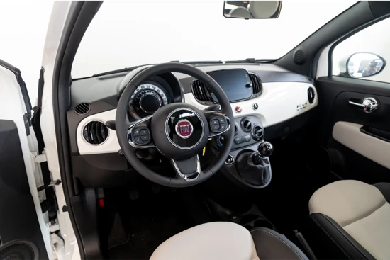 Fiat 500 1.0 Hybrid Dolcevita | Panorama dak | Lichtmetalen velgen | Airco | Cruise Controle |