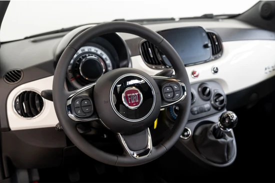 Fiat 500 1.0 Hybrid Dolcevita | Panorama dak | Lichtmetalen velgen | Airco | Cruise Controle |