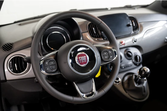 Fiat 500 1.0 Hybrid Dolcevita | Navigatie | Panoramadak | Parkeersensoren | Cruise Controle |