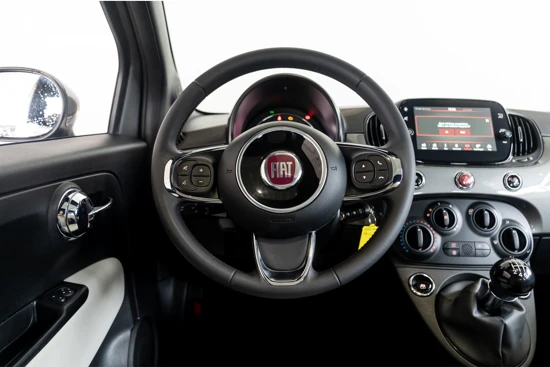 Fiat 500 1.0 Hybrid Dolcevita | Navigatie | Panoramadak | Parkeersensoren | Cruise Controle |