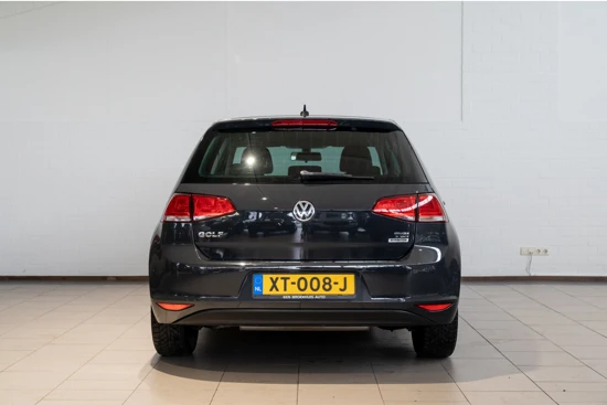 Volkswagen Golf 1.2 TSI Trendline | Stoel verwarming | Climate Controle | Parkeersensoren | Lichtmetaal |