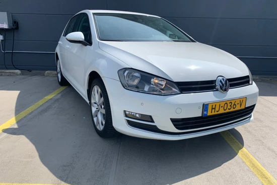 Volkswagen Golf Highline 1.2 110 pk TSI