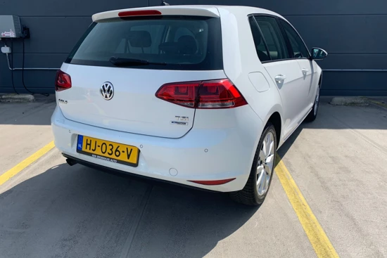 Volkswagen Golf Highline 1.2 110 pk TSI