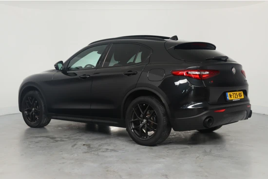 Alfa Romeo Stelvio 2.0 T AWD B-Tech | Dealer Onderhouden! | Open Dak | Leder | Memory Zetels | Harmand/Kardon | Cruise Adaptive | BLIS | Navi | Cli