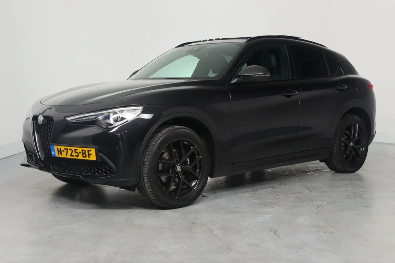 Alfa Romeo Stelvio 2.0 T AWD B-Tech | Dealer Onderhouden! | Open Dak | Leder | Memory Zetels | Harmand/Kardon | Cruise Adaptive | BLIS | Navi | Cli