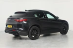 Alfa Romeo Stelvio 2.0 T AWD B-Tech | Dealer Onderhouden! | Open Dak | Leder | Memory Zetels | Harmand/Kardon | Cruise Adaptive | BLIS | Navi | Cli