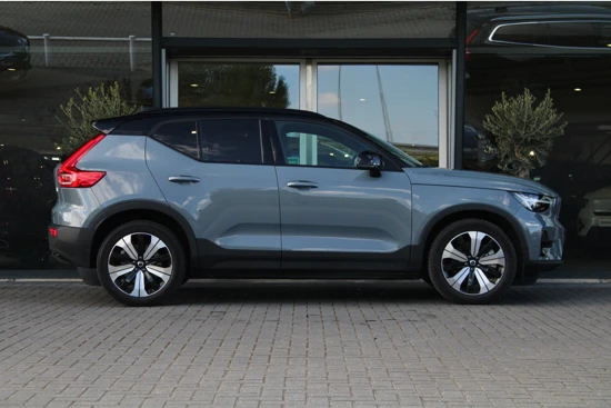 Volvo XC40 Recharge Core | Climate-Pack: Warmtepomp | Stoelverwarming | Getint Glas | 19 inch i.c.m. All Season Banden