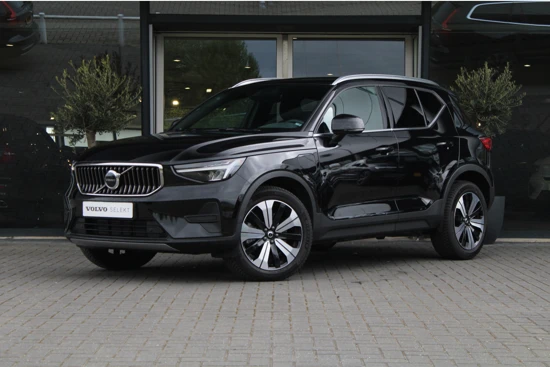 Volvo XC40 Recharge T4 Plus Bright | Camera | Stoel/Stuurverwarming | 19 Inch i.c.m. All-Seasonbanden | Elek. Achterklep