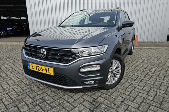 Volkswagen T-Roc 1.0 TSI 111pk Style | Fabrieksgarantie tot maart 2025 | Navigatie | Parkeersensoren v+a | Adaptive Cruise Control | LED dagrijve