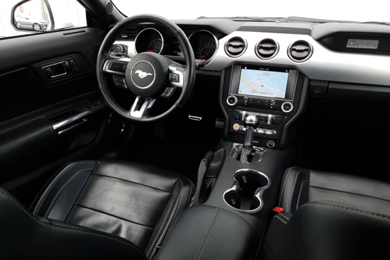 Ford Mustang Convertible 5.0 V8 GT | Compleet! | Dealeronderhouden | Uniek! | Alarmsysteem | Custom Pack