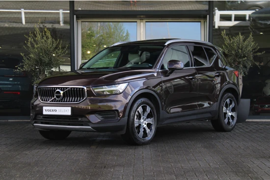 Volvo XC40 T4 Inscription | Panoramadak | Camera | Cruise Control | 18 Inch | BLIS | Trekhaak