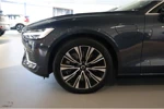 Volvo V60 T6 AWD Recharge Ultimate Bright Long Range | Nieuw! | 360° Camera | Head-Up Display | Harman Kardon | Schuifdak | Stoelventilati