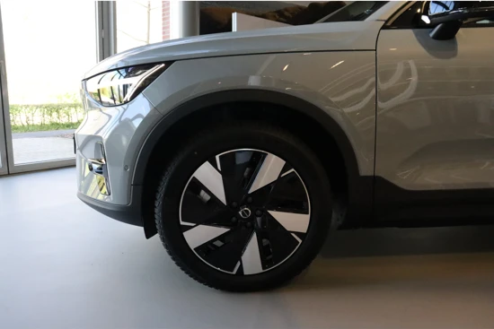 Volvo C40 Single Motor Extended Range Ultimate | 360° Camera | Harman Kardon | Mictrotech Nubuck/Textiel witte bies | Stoel en Stuurwielve