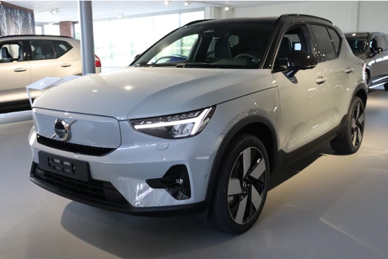 Volvo XC40 Single Motor Extended Range Ultimate | 360° Camera | 20 Inch | Extra getint glas achter | Harman Kardon | Mictrotech Nubuck/Text