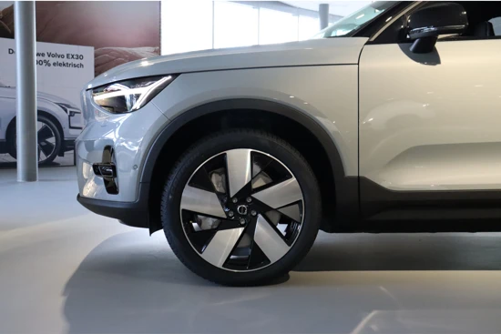 Volvo XC40 Single Motor Extended Range Ultimate | 360° Camera | 20 Inch | Extra getint glas achter | Harman Kardon | Mictrotech Nubuck/Text