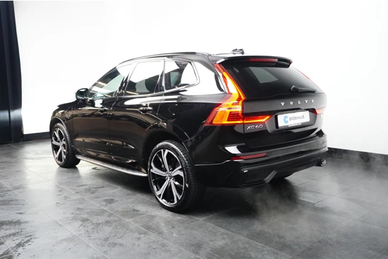 Volvo XC60 T6 AWD Plus Dark | Panoramadak | Adaptive Cruise | 21 Inch | Camera | Memory Seats | BLIS | Trekhaak