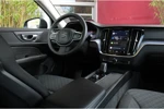Volvo V60 B4 Automaat Core | Adaptive Cruise | BLIS | Camera | Stuur/stoelverwarming