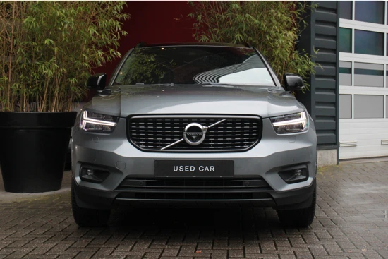 Volvo XC40 2.0 T5 AWD R-Design Intro Edition| Adaptive Cruise| Panoramadak| Rondom Camera|