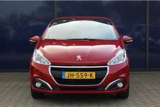 Peugeot 208 1.2 82PK BLUE LION | Carplay | Navi | Cruise C. | Trekhaak | Airco | PDC |