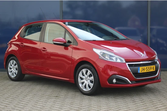 Peugeot 208 1.2 82PK BLUE LION | Carplay | Navi | Cruise | Trekhaak | Airco | PDC |