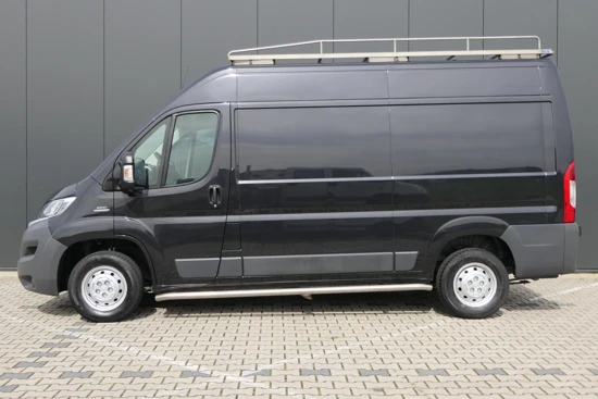 Fiat Ducato 33 2.3 MultiJet L2H2 150pk! | Camera | Navigatie | Climate control | Betimmering | Trekhaak