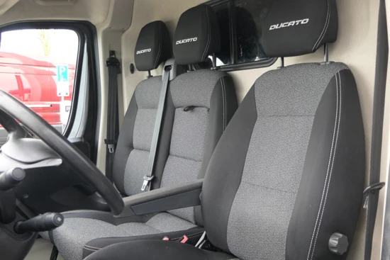 Fiat Ducato 33 2.3 MultiJet L2H2 | 150pk! | Camera | Navigatie | Climate control | Betimmering | Trekhaak