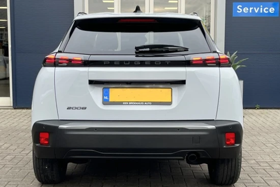 Peugeot 2008 1.2 100PK Allure | €4000 Registratievoordeel! | Camera | Apple/Android Carplay | Navigatie | Leder/Stof | LED | Bluetooth |