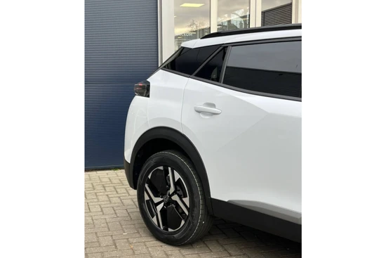 Peugeot 2008 1.2 100PK Allure | €4000 Registratievoordeel! | Camera | Apple/Android Carplay | Navigatie | Leder/Stof | LED | Bluetooth |