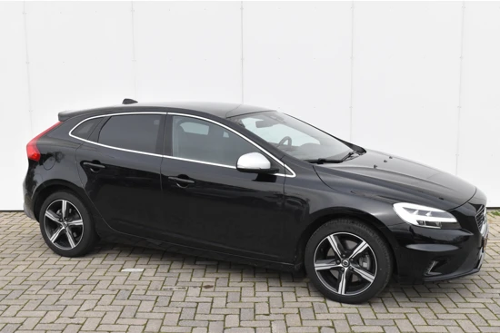 Volvo V40 T3 R-Design #LageKM! #VolvoSelekt #HarmanKardon #Panorama